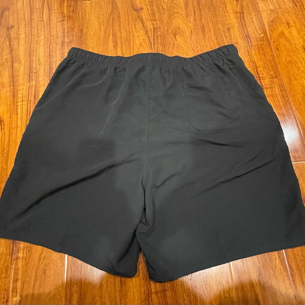 Classic Black Athletic Men's Shorts - Picture 7 of 8